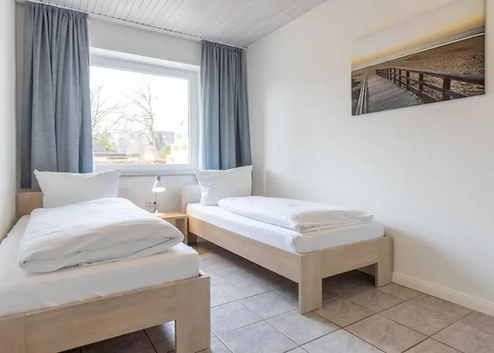 Vakantiehuis Linke Haushaelfte Id 906 *